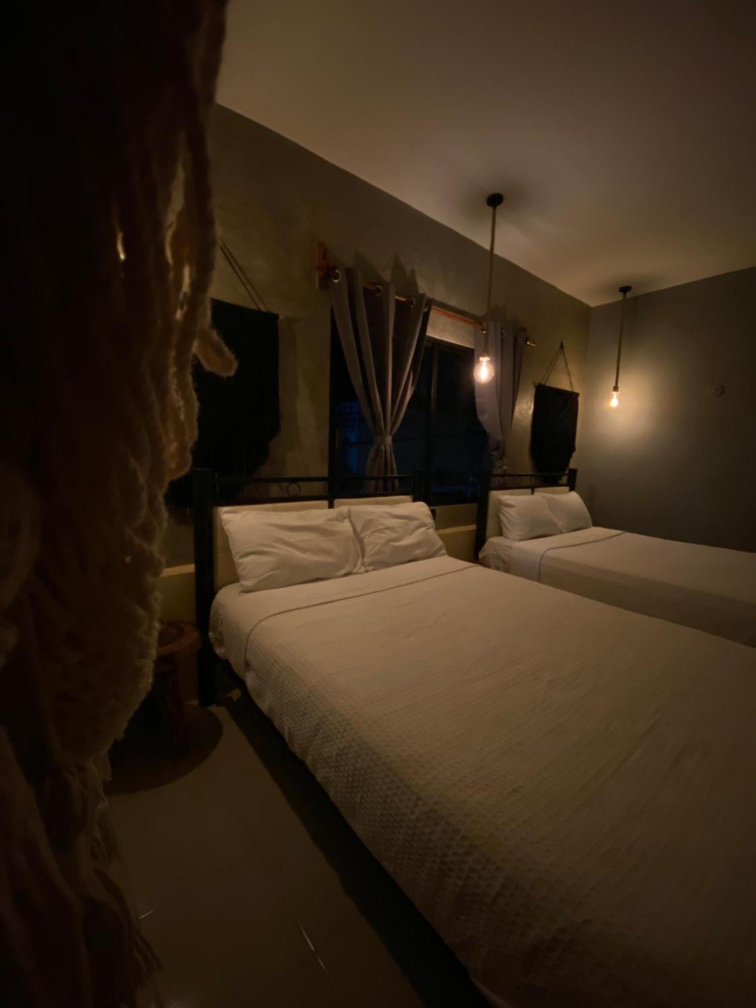 Ariché Valladolid Hotel&Hostal Extérieur photo